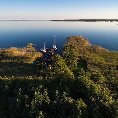 Folwark Luknajno Nad Jeziorem Sniardwy Gospoda Dziedzictwo Kulinarne Warmia-Mazury Mikołajki Extérieur photo