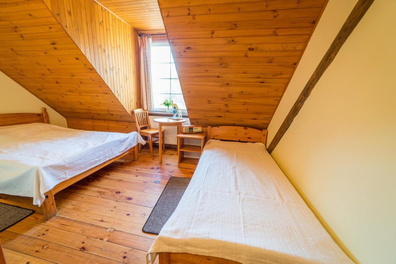 Folwark Luknajno Nad Jeziorem Sniardwy Gospoda Dziedzictwo Kulinarne Warmia-Mazury Mikołajki Extérieur photo