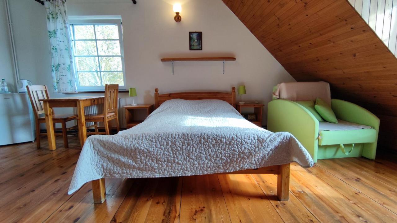 Folwark Luknajno Nad Jeziorem Sniardwy Gospoda Dziedzictwo Kulinarne Warmia-Mazury Mikołajki Extérieur photo