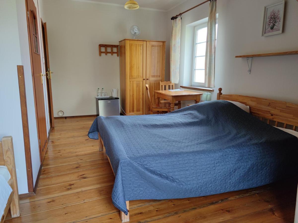 Folwark Luknajno Nad Jeziorem Sniardwy Gospoda Dziedzictwo Kulinarne Warmia-Mazury Mikołajki Extérieur photo