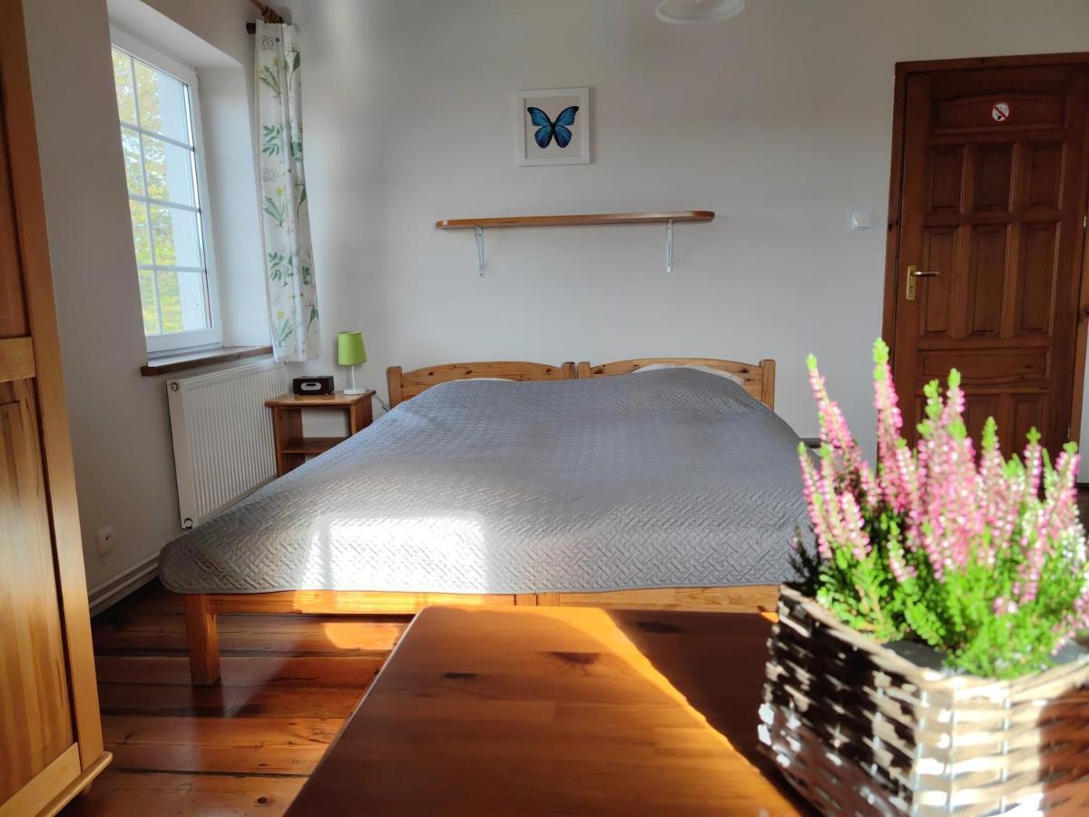 Folwark Luknajno Nad Jeziorem Sniardwy Gospoda Dziedzictwo Kulinarne Warmia-Mazury Mikołajki Extérieur photo